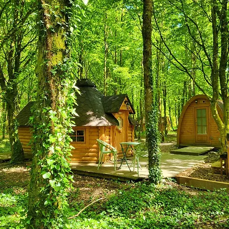 Chalé Le Domaine Insolite De Broceliande