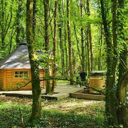 Le Domaine Insolite De Broceliande Chalé