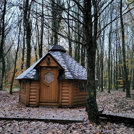 Le Domaine Insolite De Broceliande Chalé