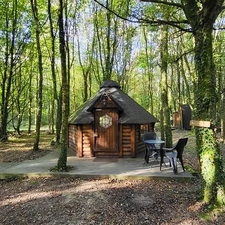 Le Domaine Insolite De Broceliande Paimpont