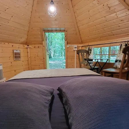 Le Domaine Insolite De Broceliande Chalet Paimpont