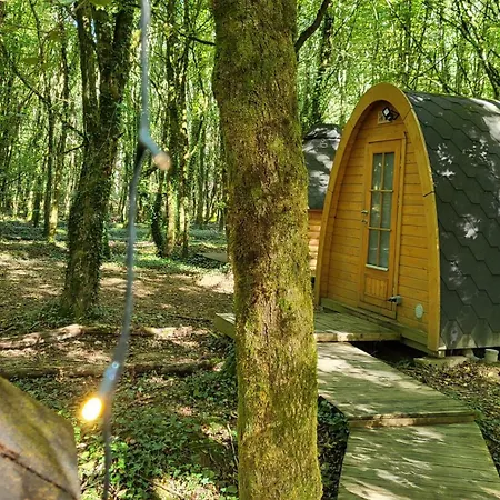 Chalet Le Domaine Insolite De Broceliande Paimpont