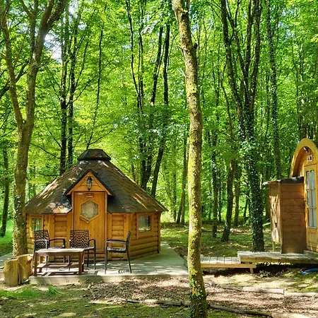 Le Domaine Insolite De Broceliande Chalet