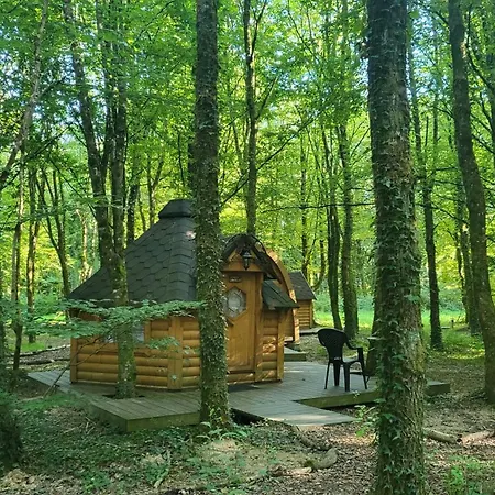 בקתה Le Domaine Insolite De Broceliande *