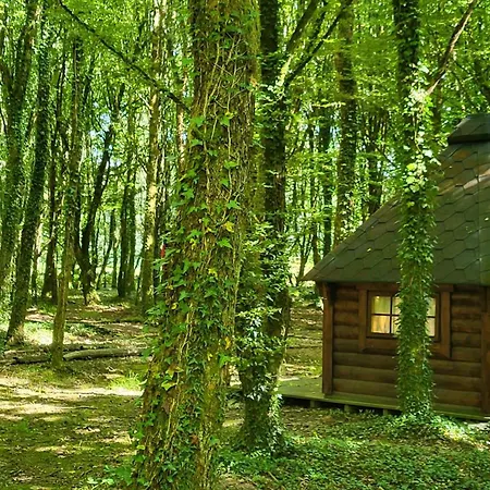 Le Domaine Insolite De Broceliande *
